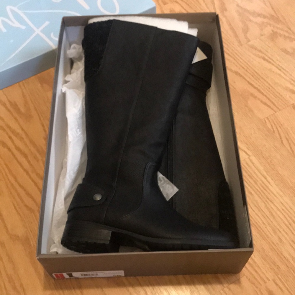 Black tall boots